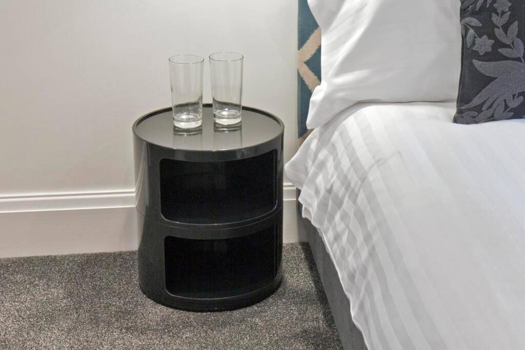 Blackbird Luxury Accommodation Room 10 Blackpool Exteriör bild